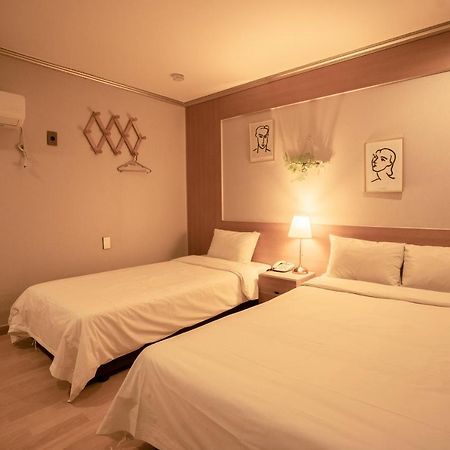 Jeju Stay Hotel Екстериор снимка