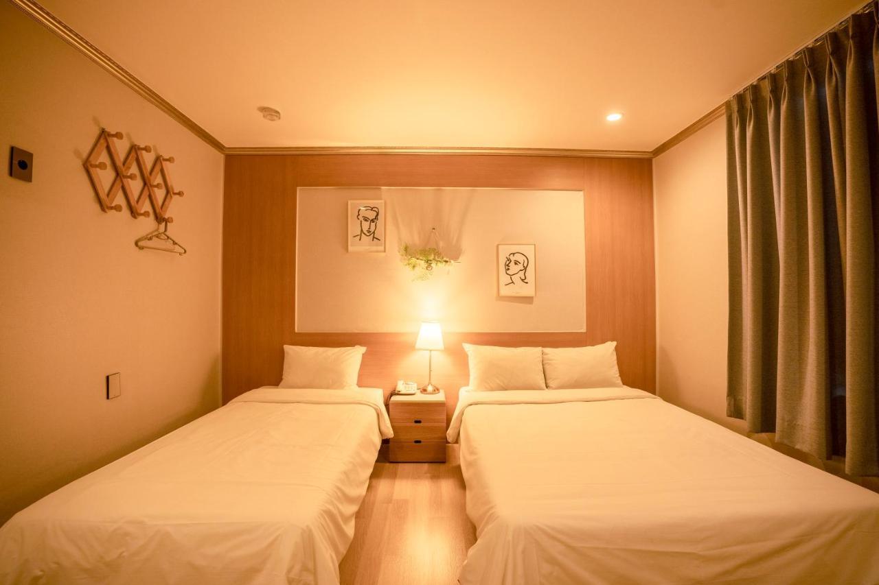 Jeju Stay Hotel Екстериор снимка
