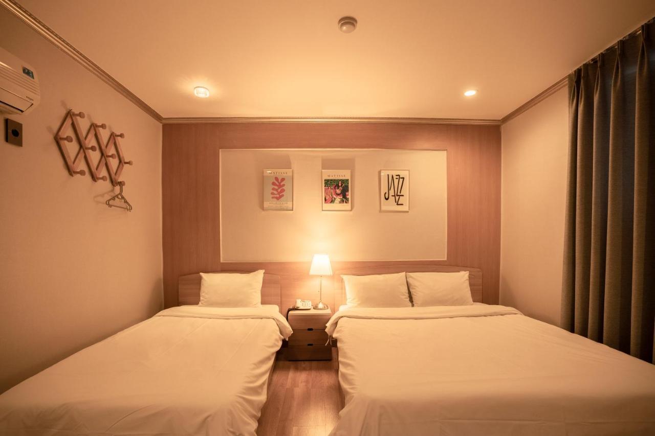 Jeju Stay Hotel Екстериор снимка