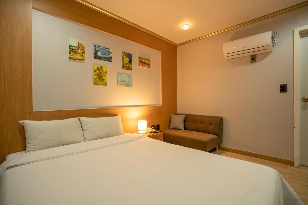 Jeju Stay Hotel Екстериор снимка