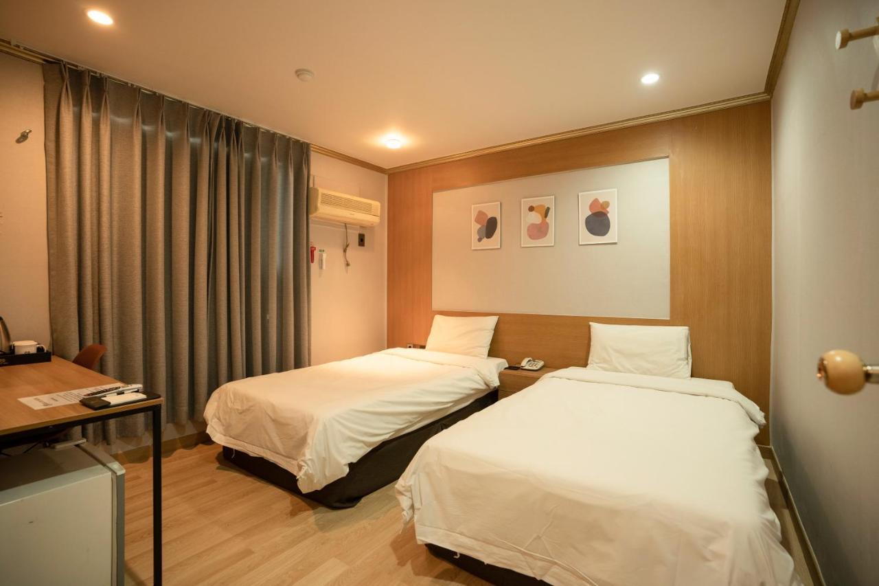 Jeju Stay Hotel Екстериор снимка