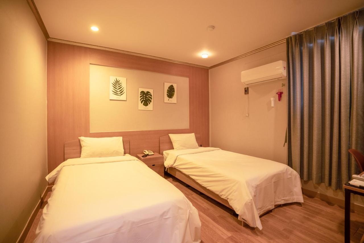 Jeju Stay Hotel Екстериор снимка